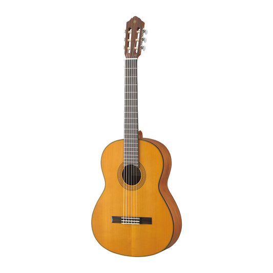 Yamaha CG122MC Gitar Klasik Senar Nilon Solid Spruce Top